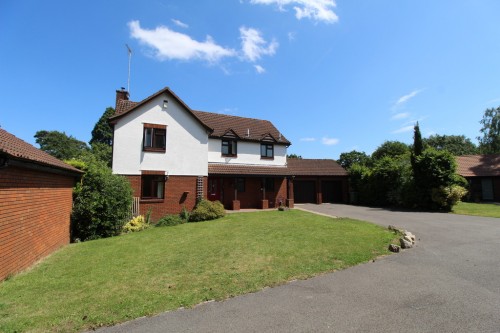 Charlton Park, Cheltenham
