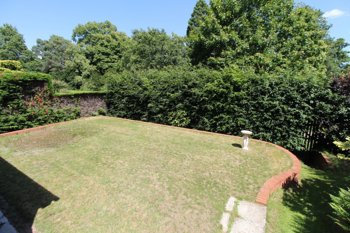 Charlton Park, Cheltenham