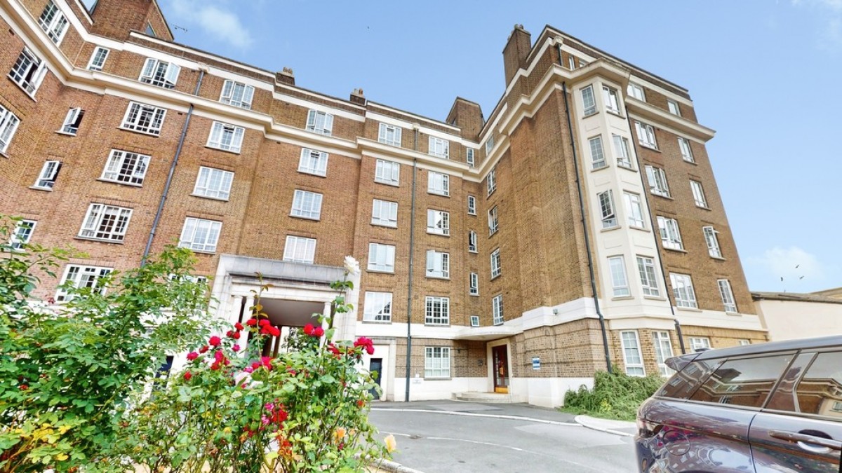 Cambray Court