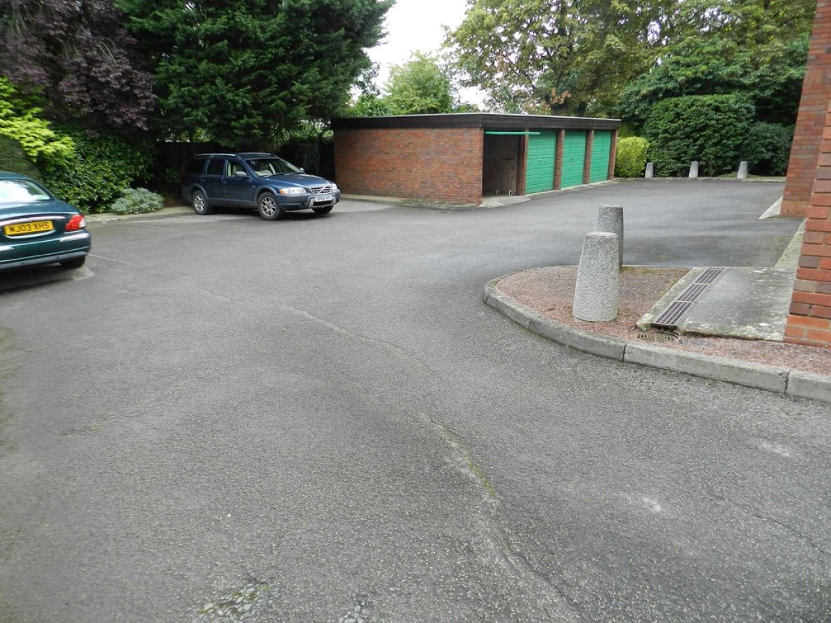 Eldorado Crescent, Cheltenham