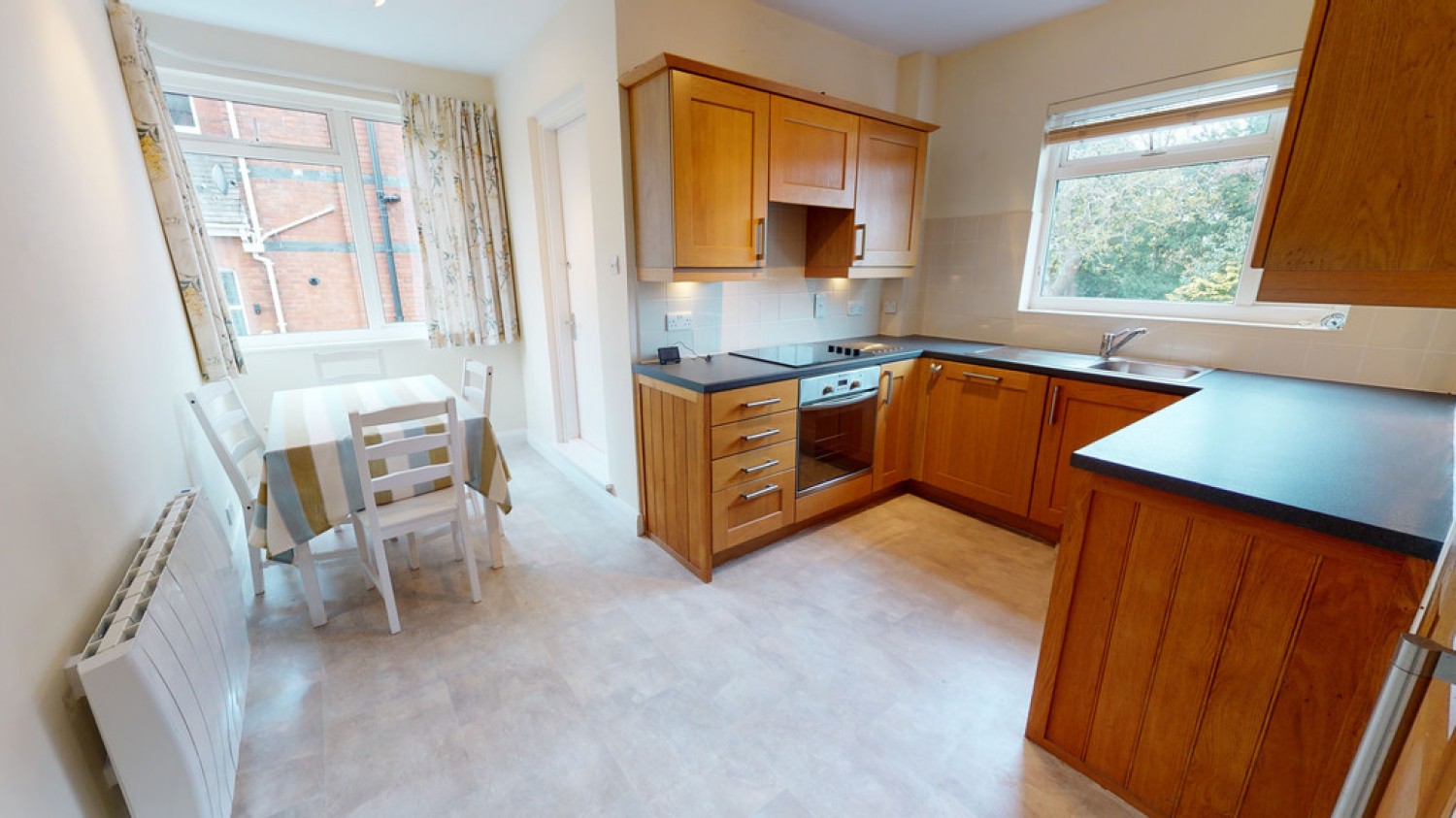 2 bedroom Flat for Letting Eldorado Crescent, Cheltenham