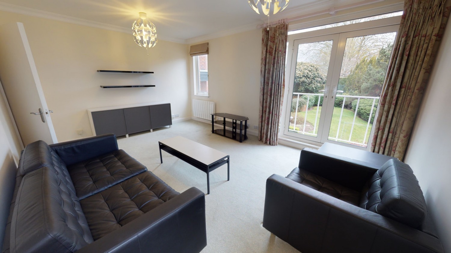 2 bedroom Flat for Letting Eldorado Crescent, Cheltenham
