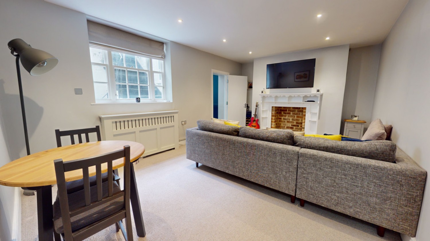 1 bedroom Flat in Suffolk Square, Cheltenham, Gloucestershire