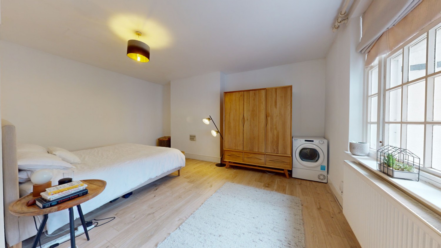 1 bedroom Flat in Suffolk Square, Cheltenham, Gloucestershire