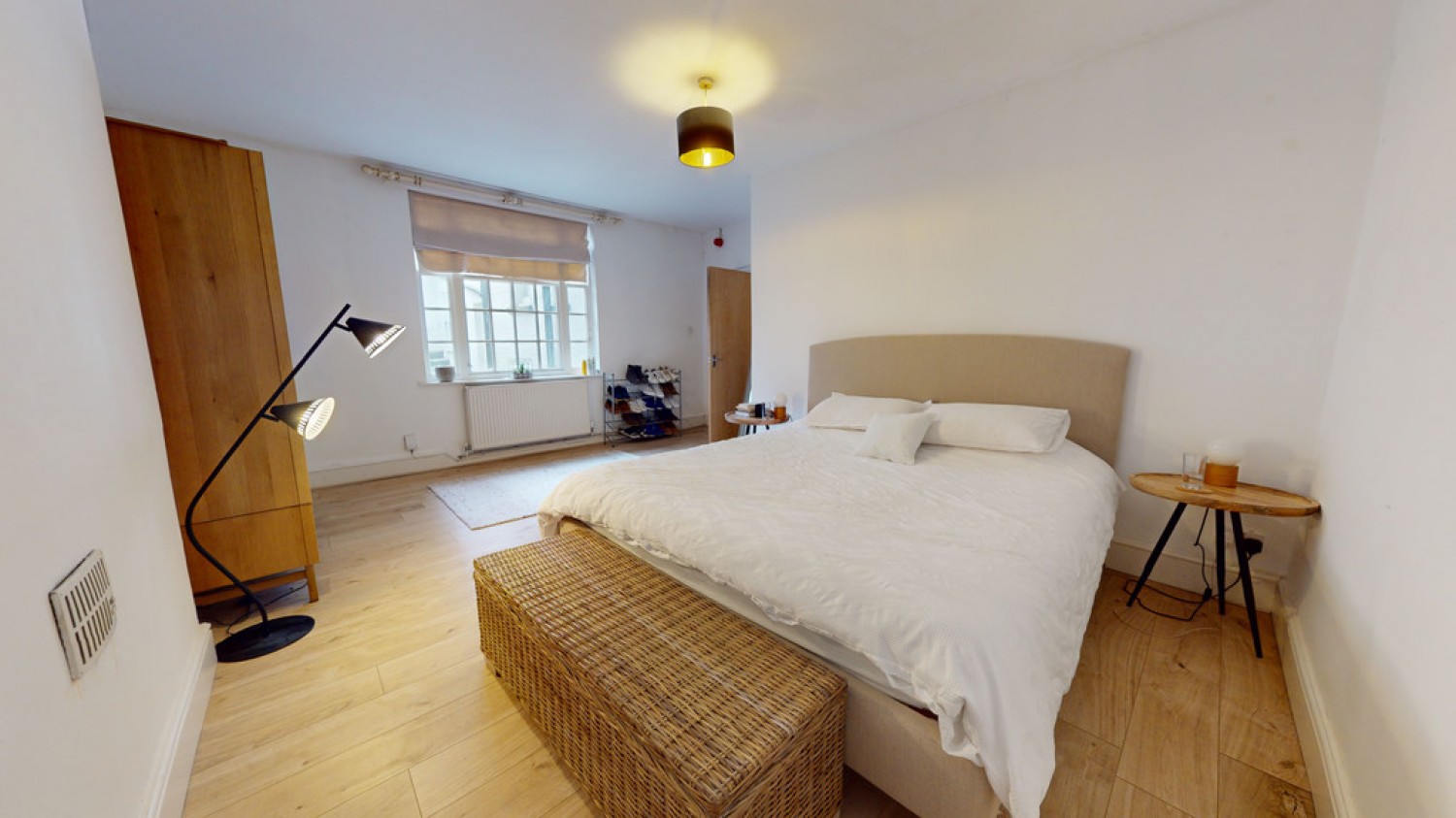 1 bedroom Flat in Suffolk Square, Cheltenham, Gloucestershire