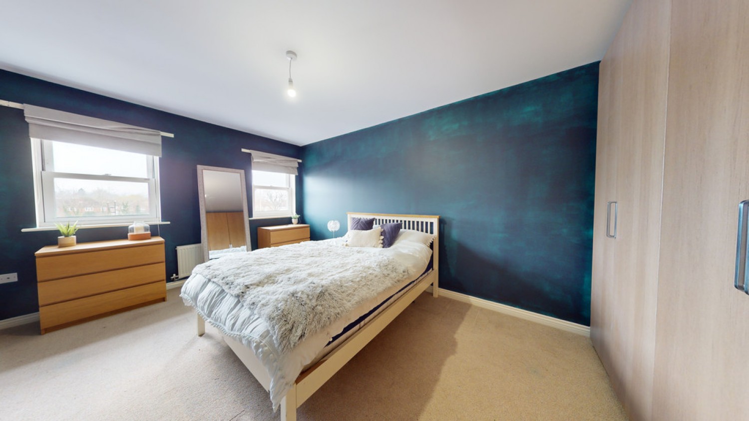 2 bedroom Flat for Letting Kempley Close, Cheltenham, Glos