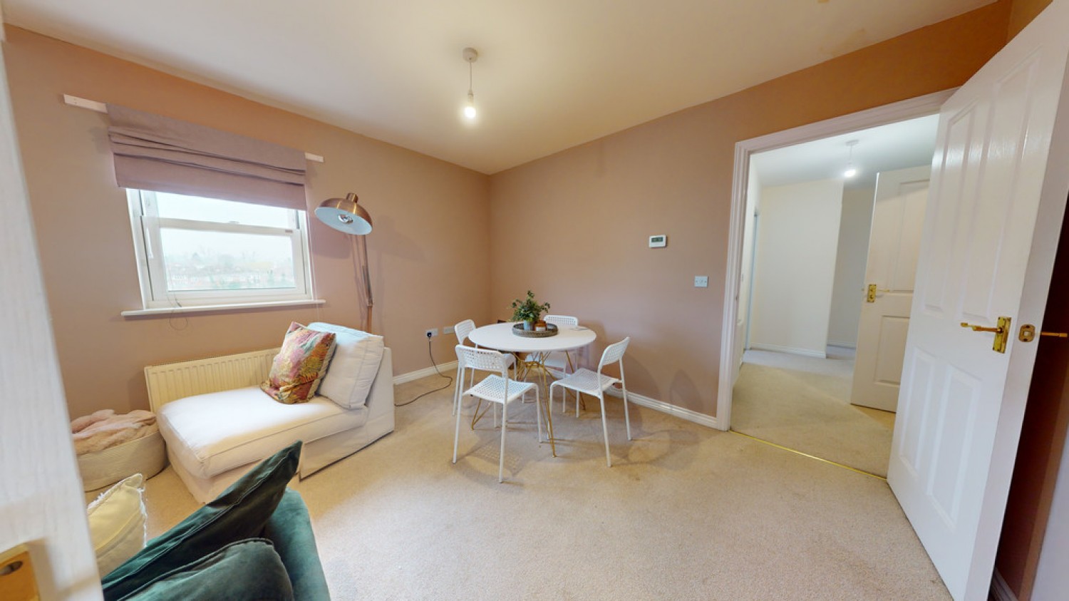 2 bedroom Flat for Letting Kempley Close, Cheltenham, Glos