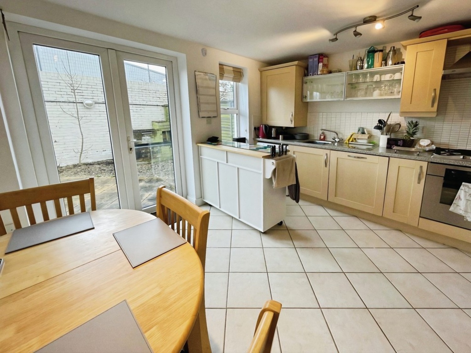 3 bedroom House for Sale Rosebay Gardens, Cheltenham