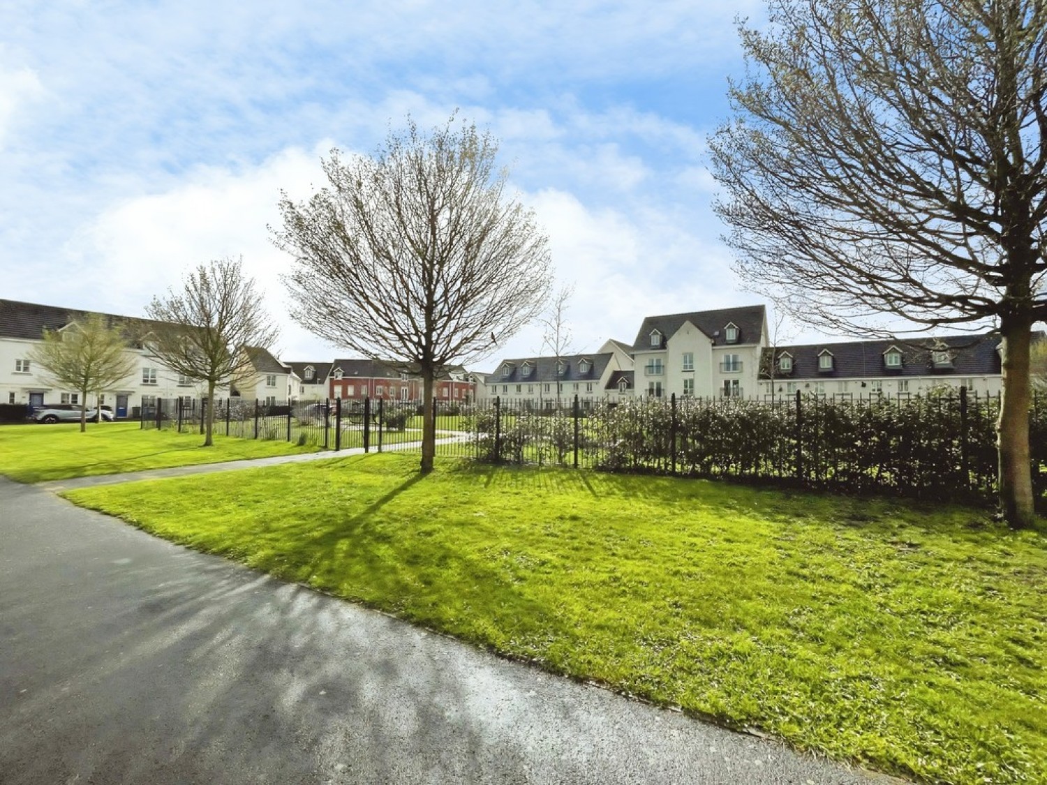 3 bedroom House for Sale Rosebay Gardens, Cheltenham