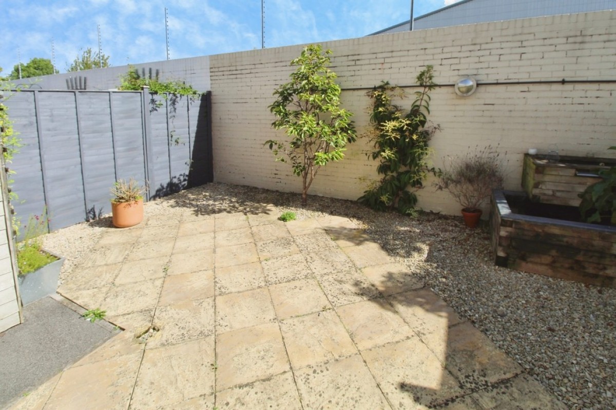 Rosebay Gardens, Cheltenham