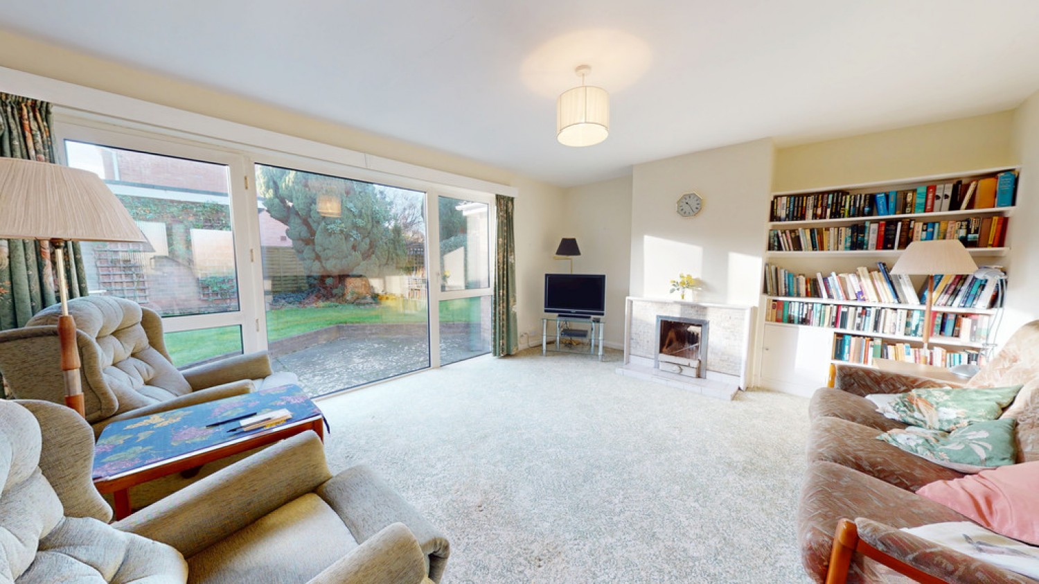 5 bedroom Bungalow for Sale Leckhampton, Cheltenham, GLoucestershire