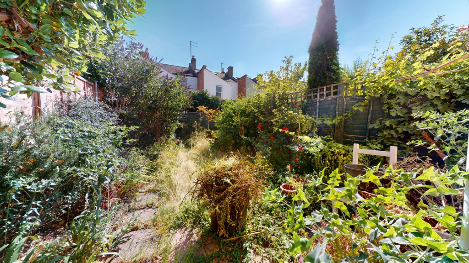2 bedroom House for Sale Brighton Road, Cheltenham, Gloucestershire