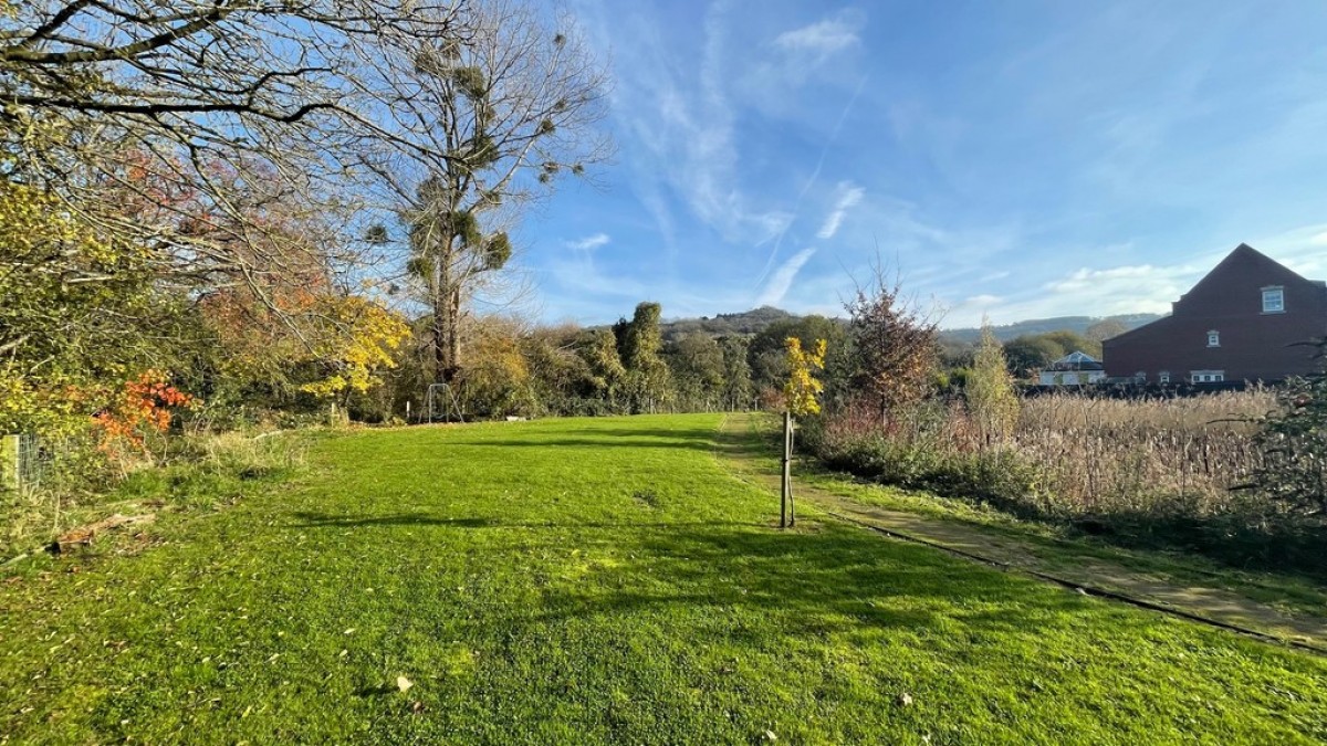 Field View Lane, Witcombe, Gloucestershire