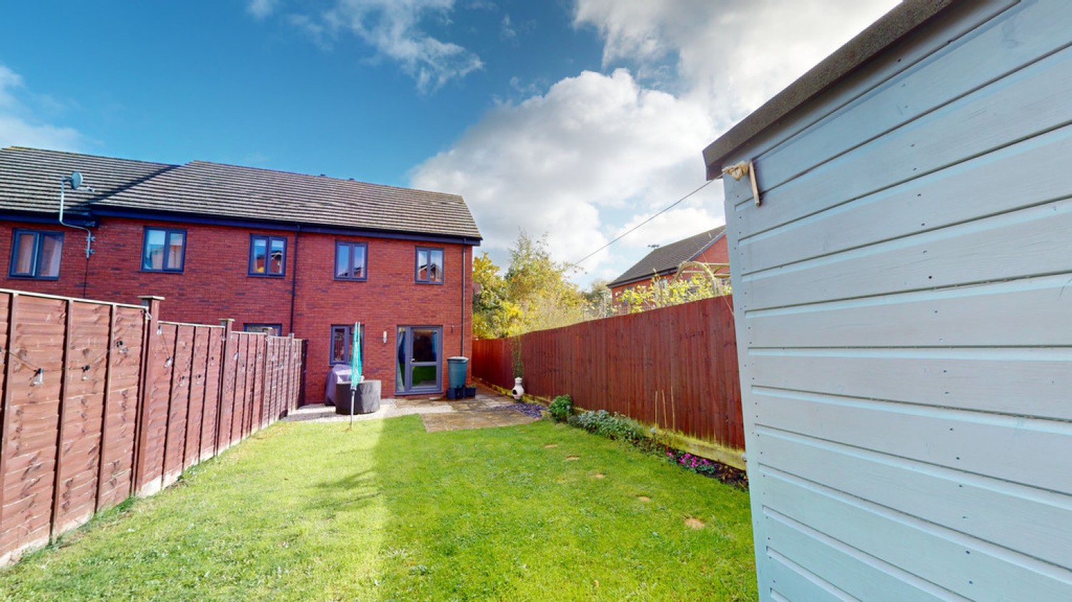2 bedroom House for Sale Jodami Crescent, Cheltenham, Gloucestershire