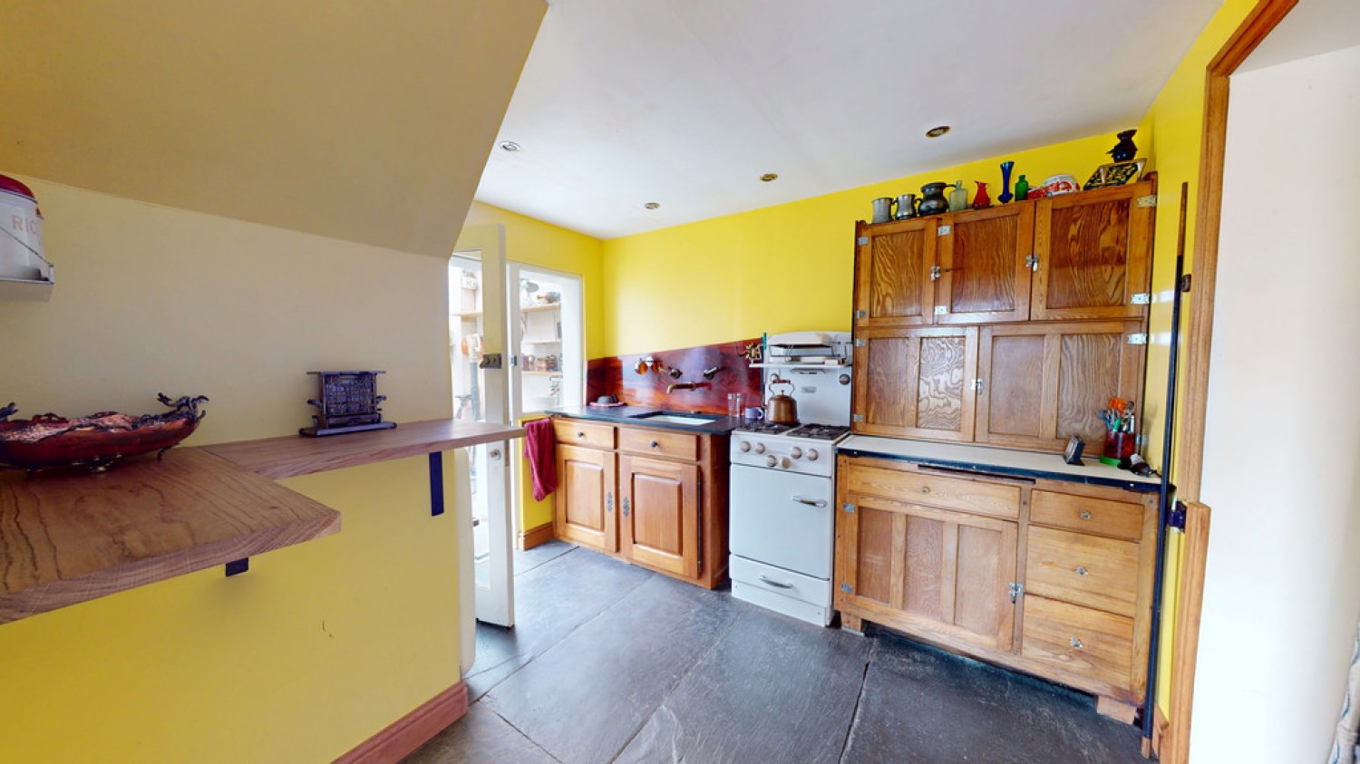3 bedroom House for Sale Fairview Street, Cheltenham, Gloucestershire