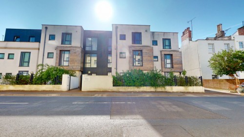 Hewlett Road, Cheltenham
