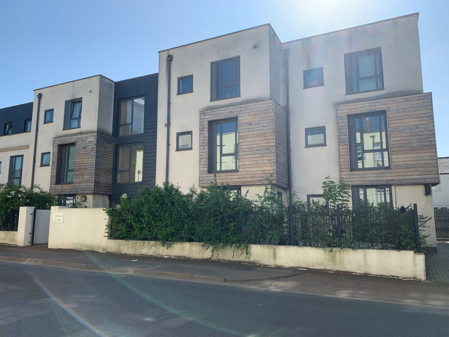 Hewlett Road, Cheltenham