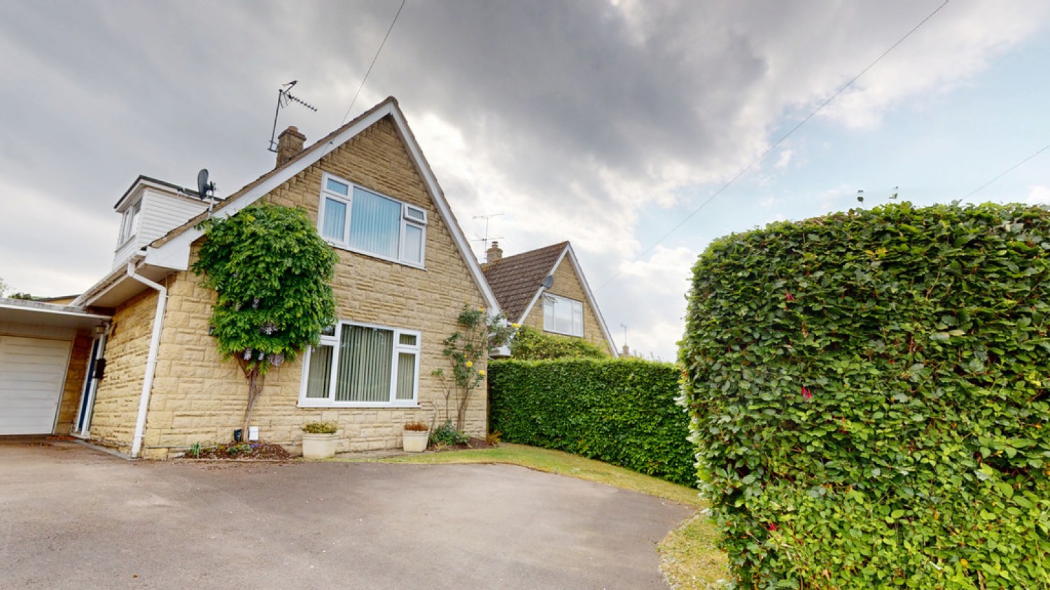 Oldbury Orchard, Churchdown, Gloucester