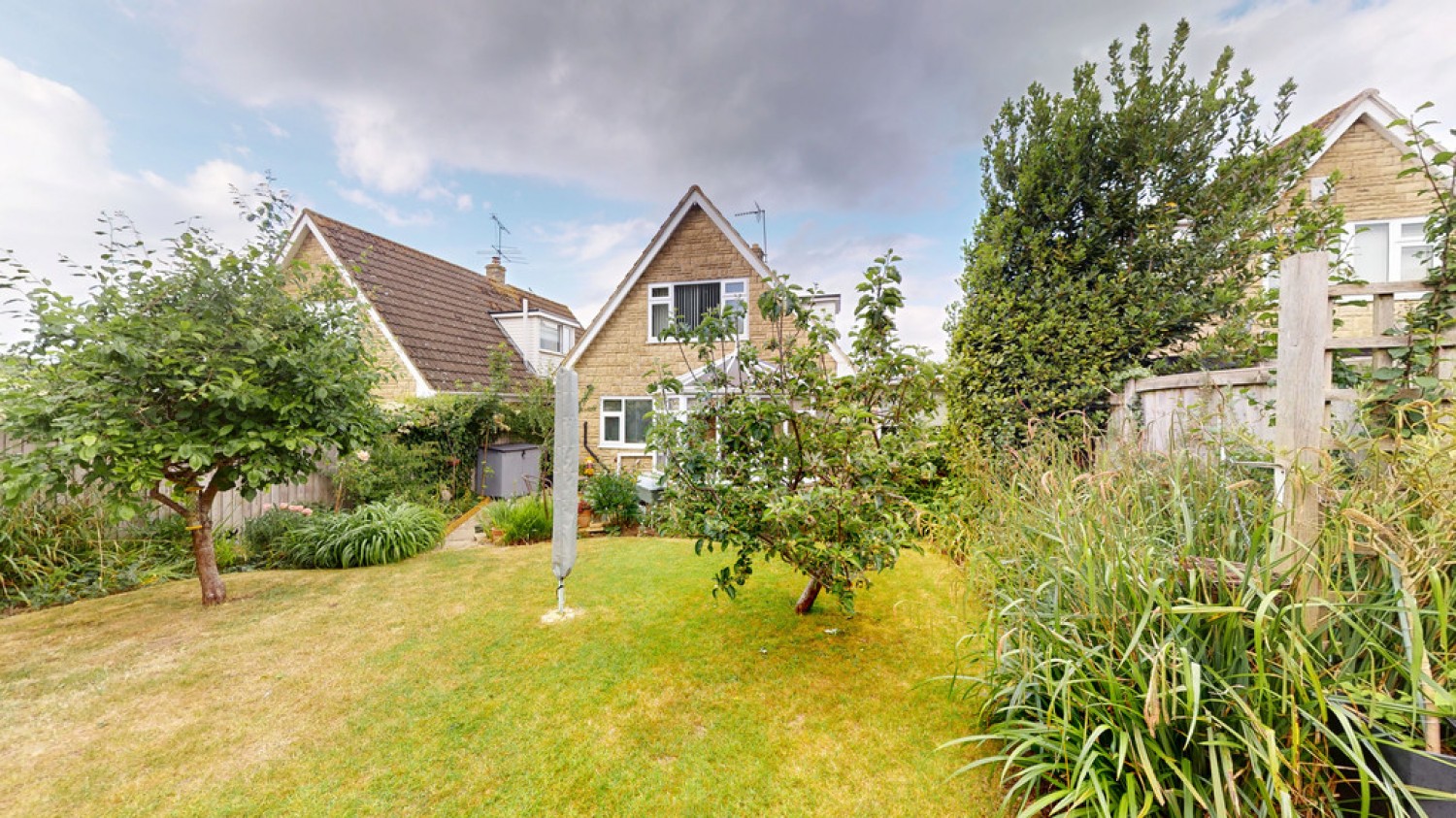 Oldbury Orchard, Churchdown, Gloucester