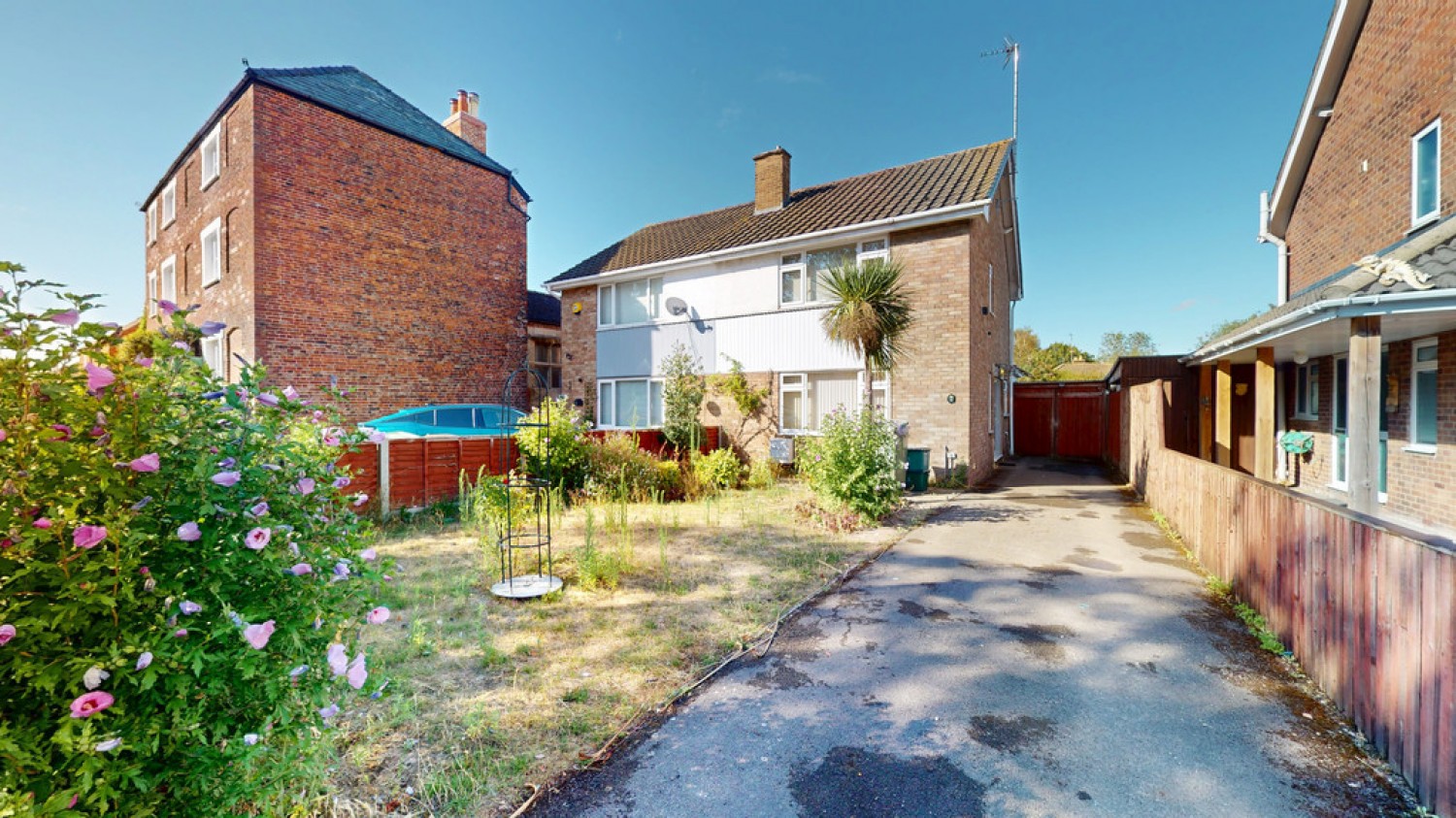 2 bedroom House for Sale Kingsmead Road, Cheltenham, Gloucestershire