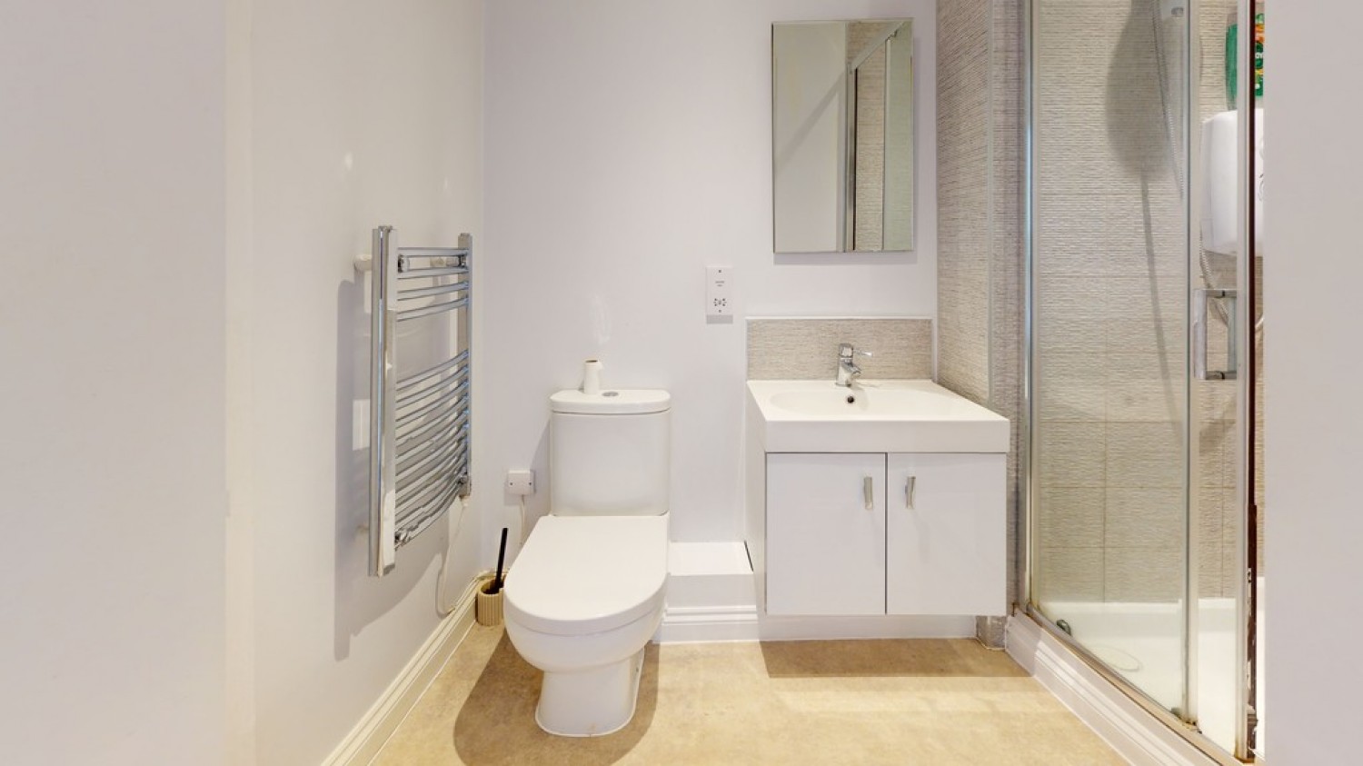 Bath Road, Cheltenham, Gloucestershire