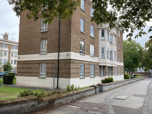 Cambray Court