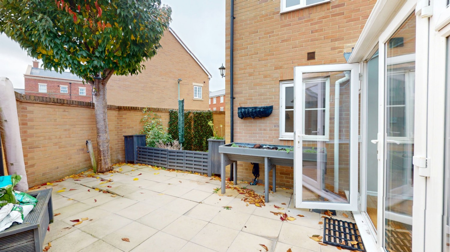 4 bedroom House for Sale Brockworth, Gloucester, Gloucestershire