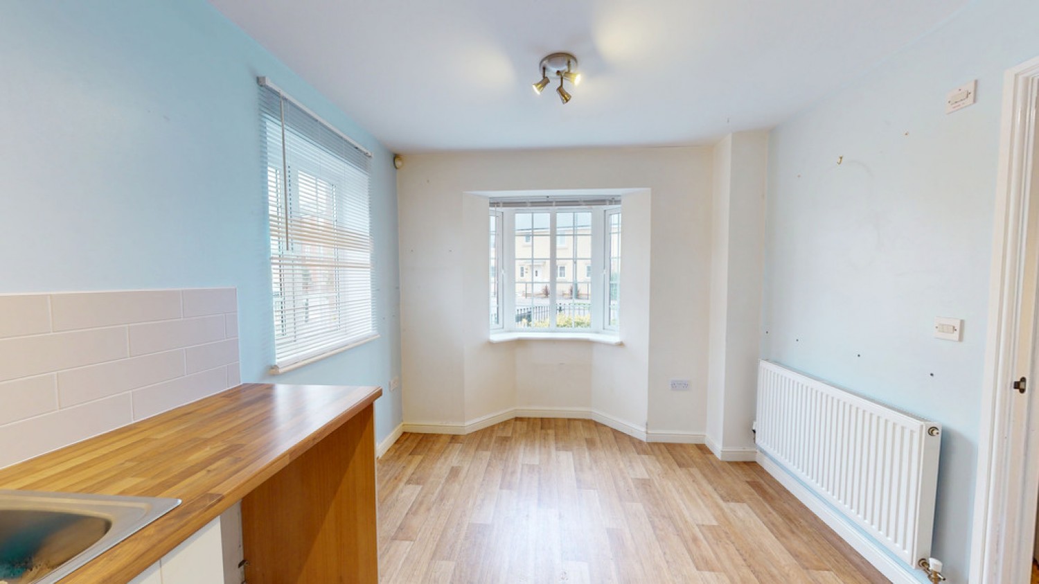 4 bedroom House for Sale Brockworth, Gloucester, Gloucestershire