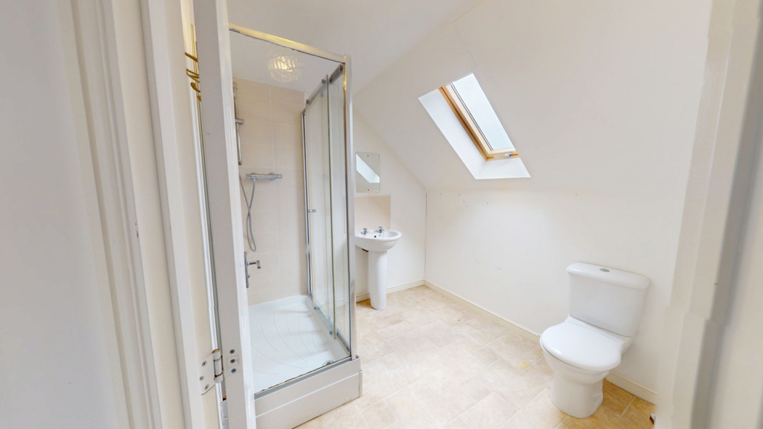 4 bedroom House for Sale Brockworth, Gloucester, Gloucestershire