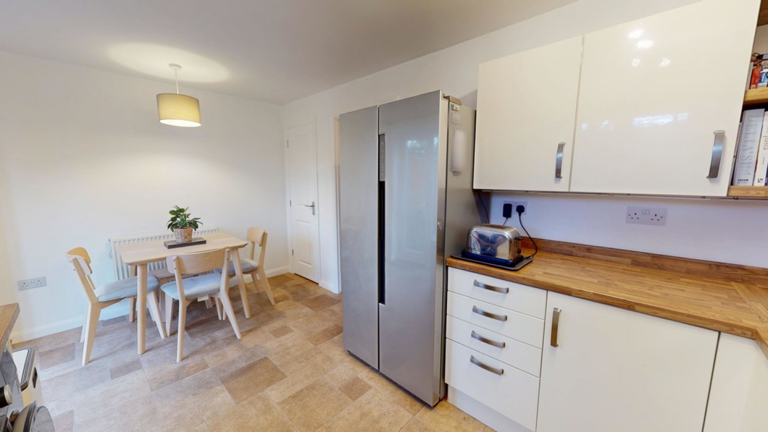 3 bedroom House in Tiger Moth Close