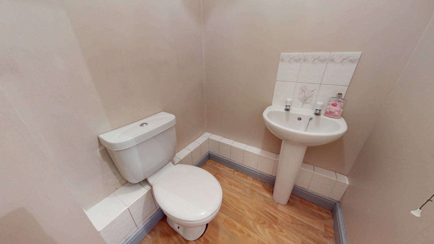 4 bedroom House for Sale Redgrove Park