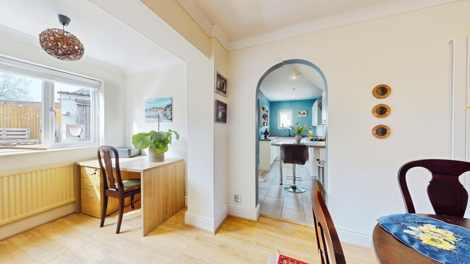 2 bedroom House for Sale St Marks, Cheltenham, Gloucestershire