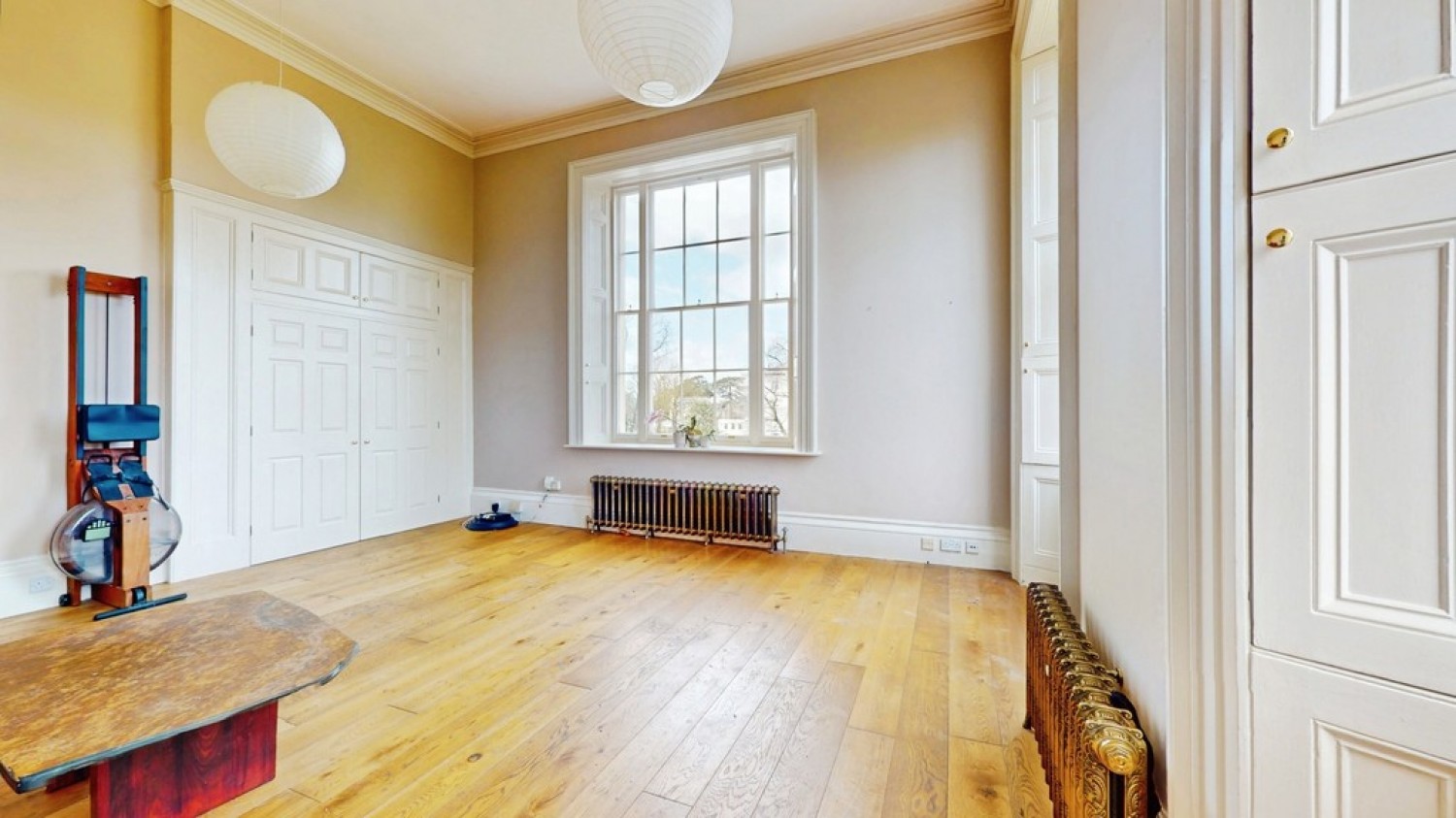1 bedroom Flat for Sale Suffolk Square, Cheltenham, Gloucestershire
