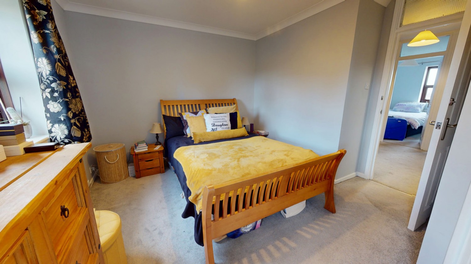 4 bedroom House in Cleevelands Drive, Cheltenham, Gloucestershire