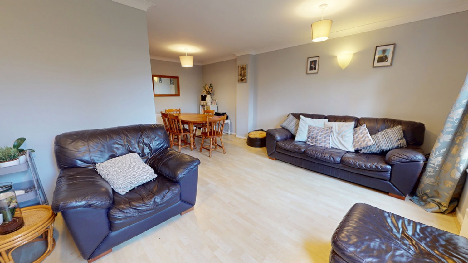 4 bedroom House in Cleevelands Drive, Cheltenham, Gloucestershire