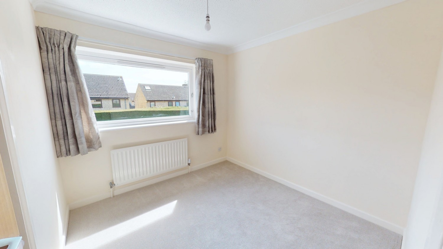 4 bedroom House in Cotswold View, Woodmancote, Cheltenham