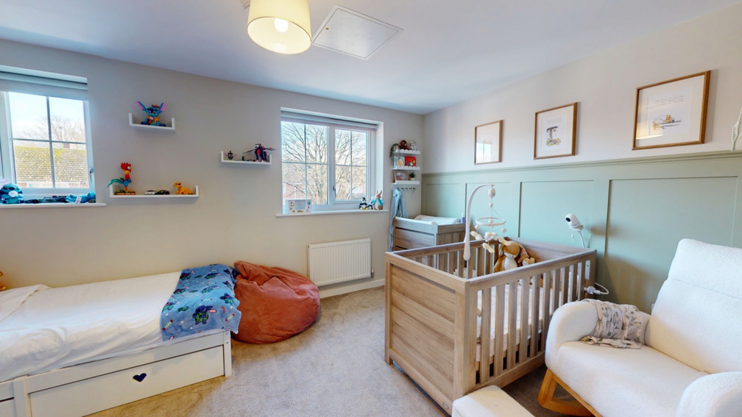 3 bedroom House in Village Road, Cheltenham, Gloucestershire