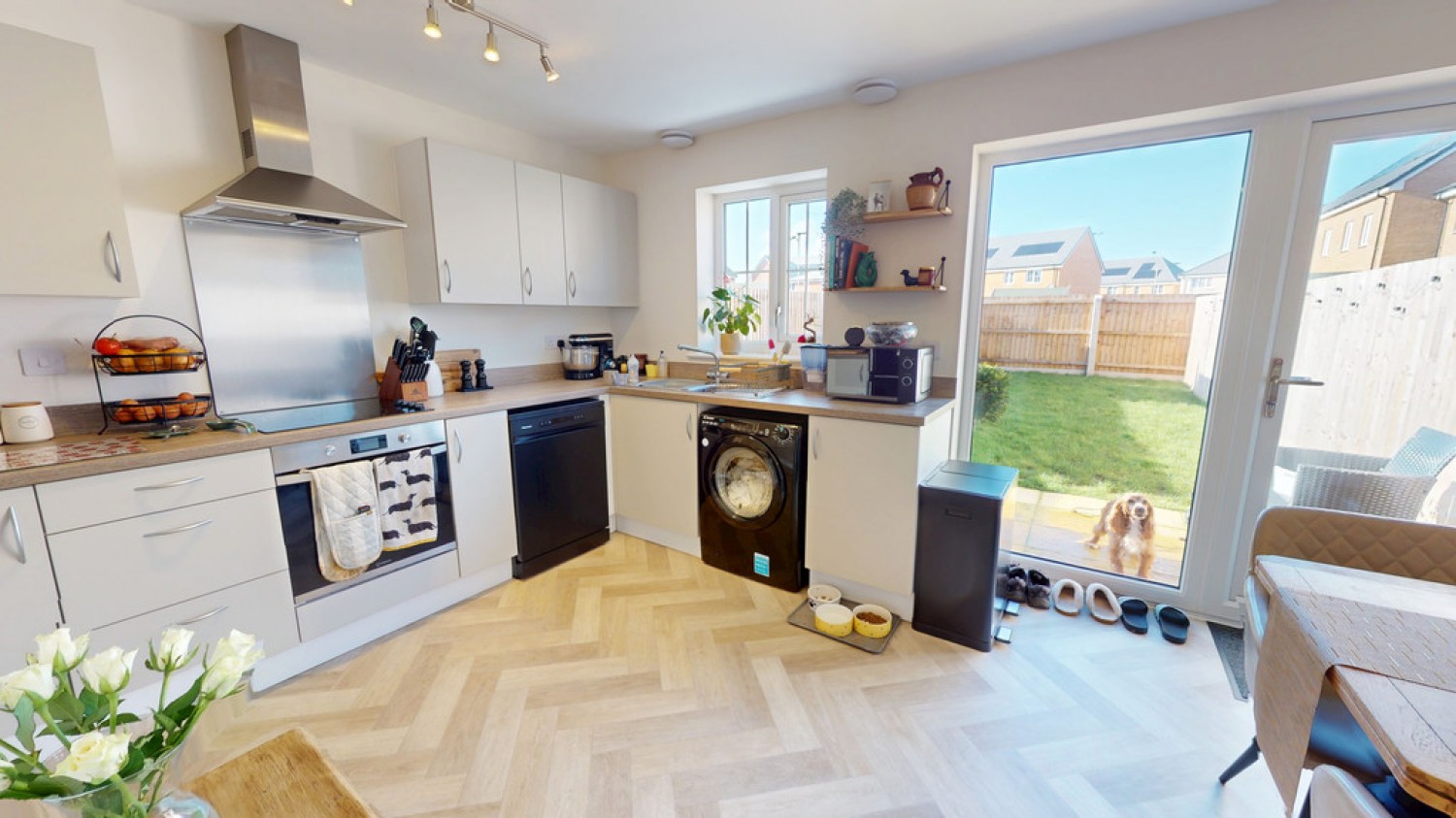 3 bedroom House in Village Road, Cheltenham, Gloucestershire