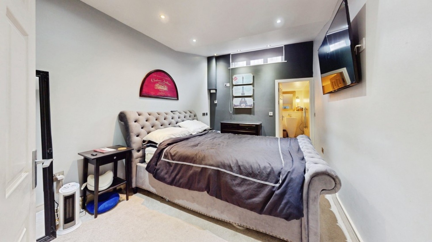 2 bedroom House for Sale Victoria Place, Cheltenham, Gloucestershire