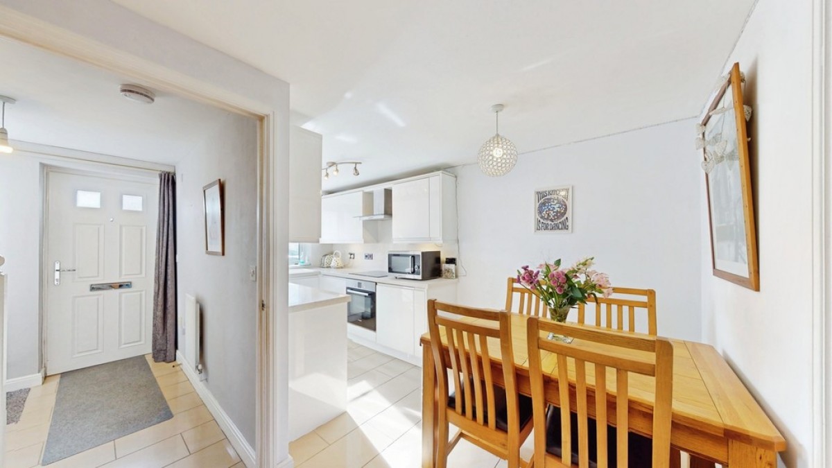 Siskin Drive, Cheltenham, Glos