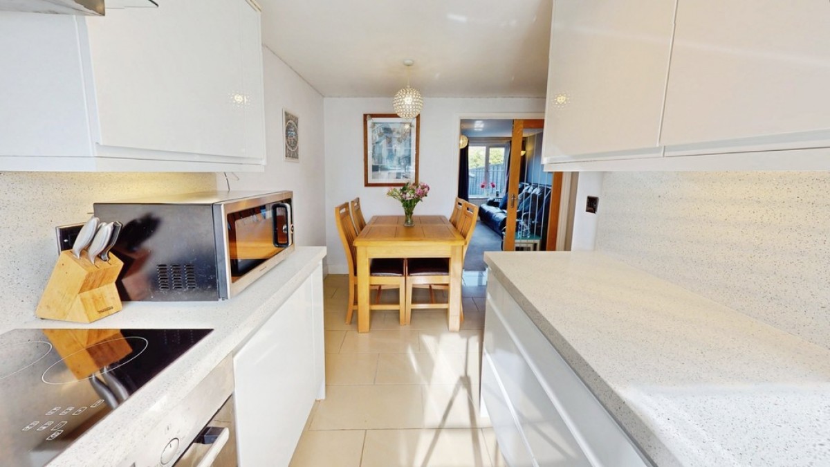 Siskin Drive, Cheltenham, Glos