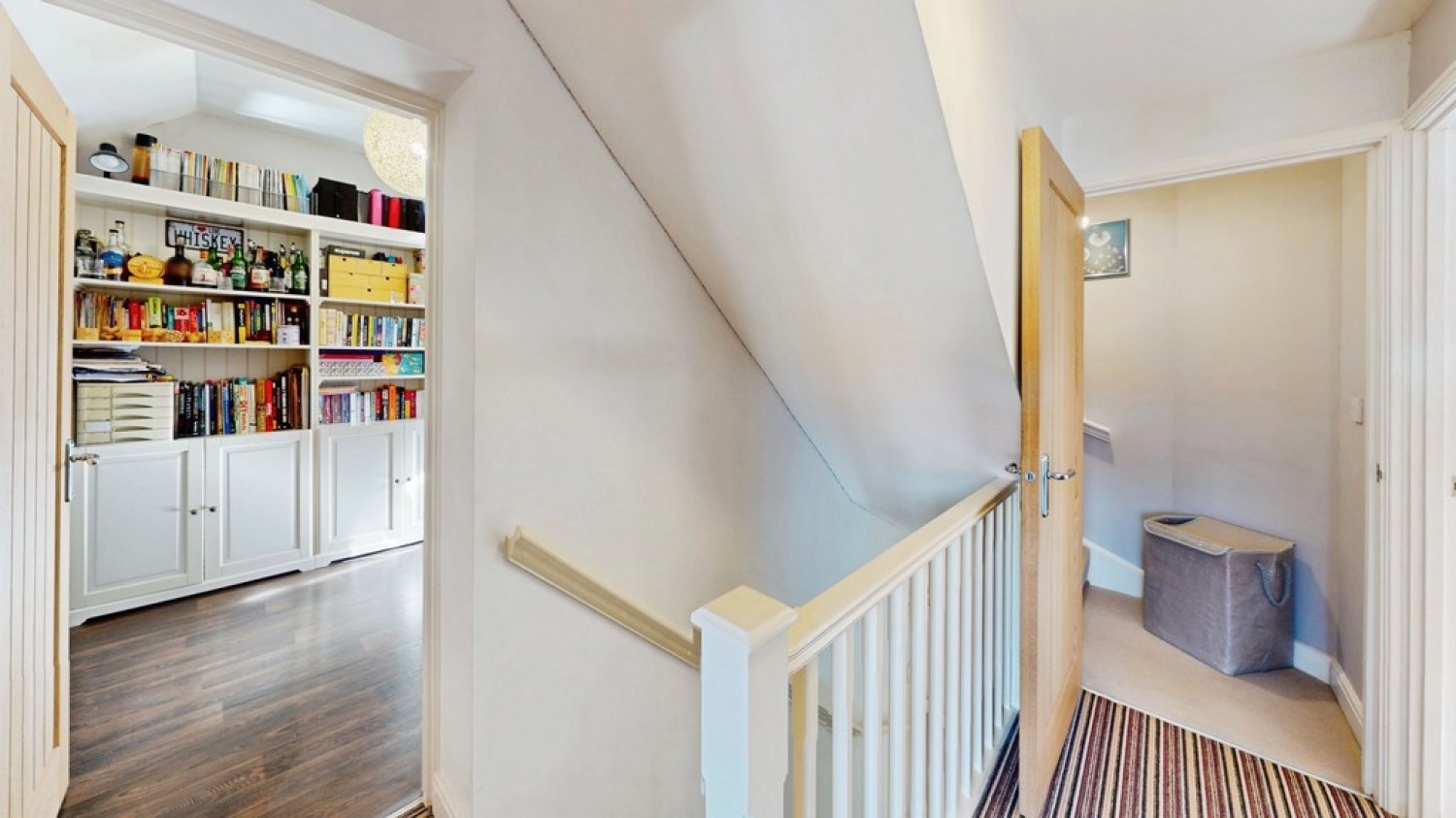 4 bedroom House for Sale Siskin Drive, Cheltenham, Glos