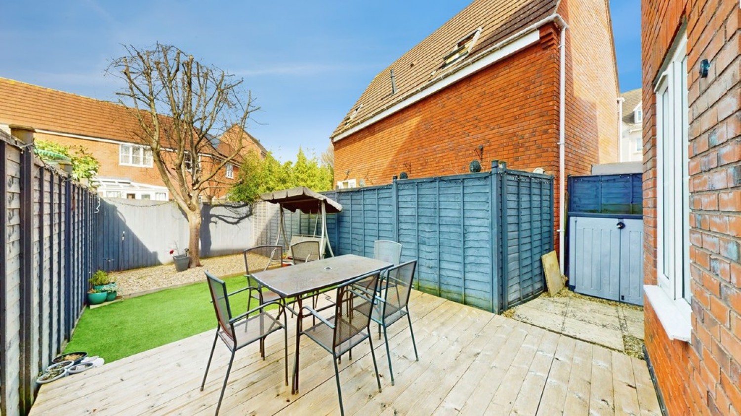 4 bedroom House for Sale Siskin Drive, Cheltenham, Glos