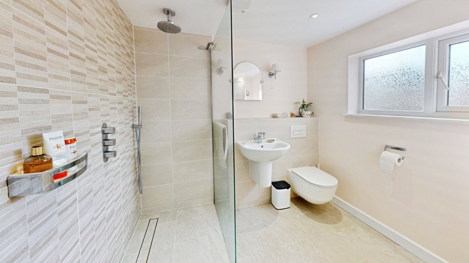 3 bedroom House in Tivoli, Cheltenham, Gloucestershire