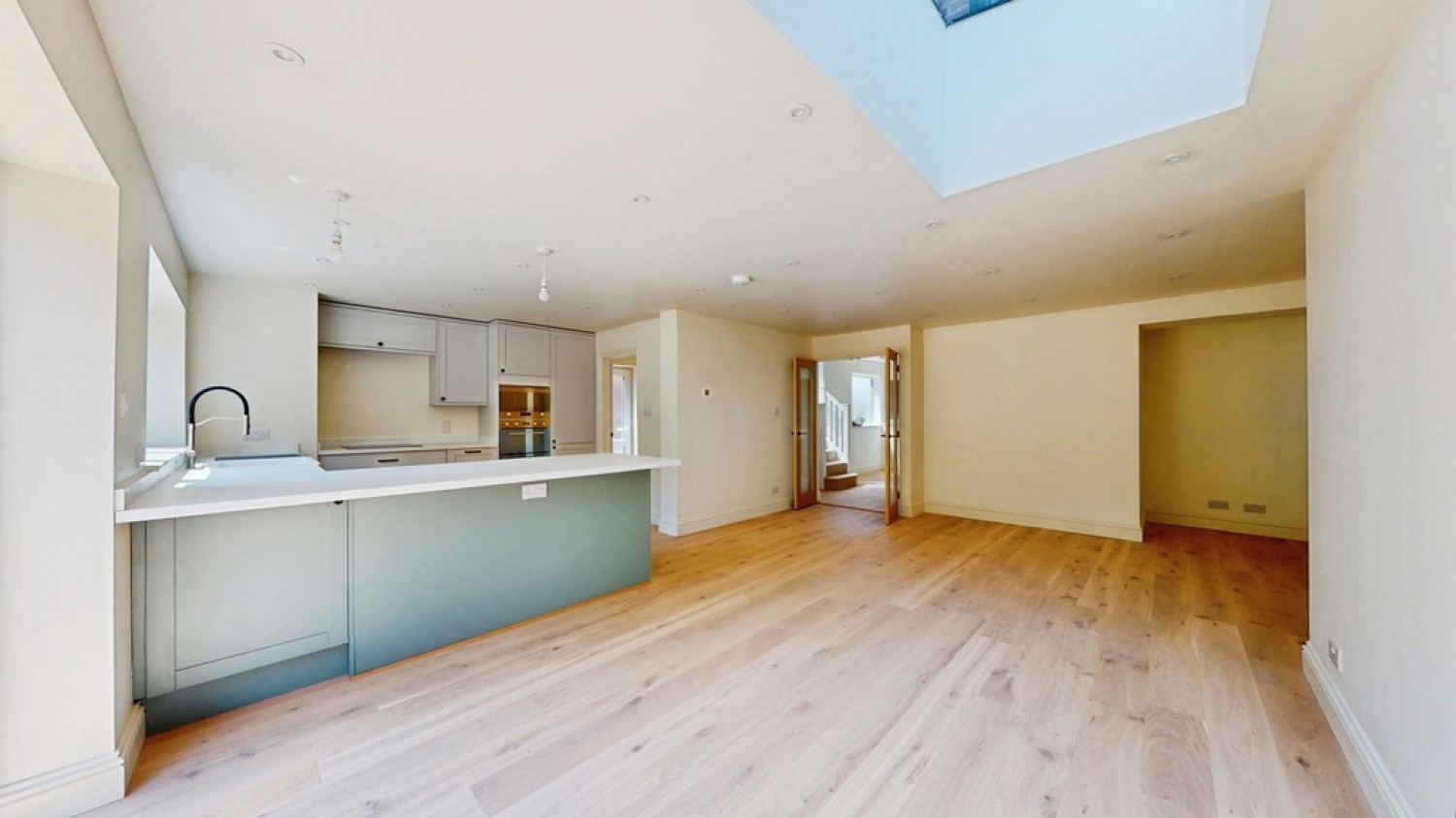 4 bedroom House for Letting Ravensgate Road, Charlton Kings, Cheltenham