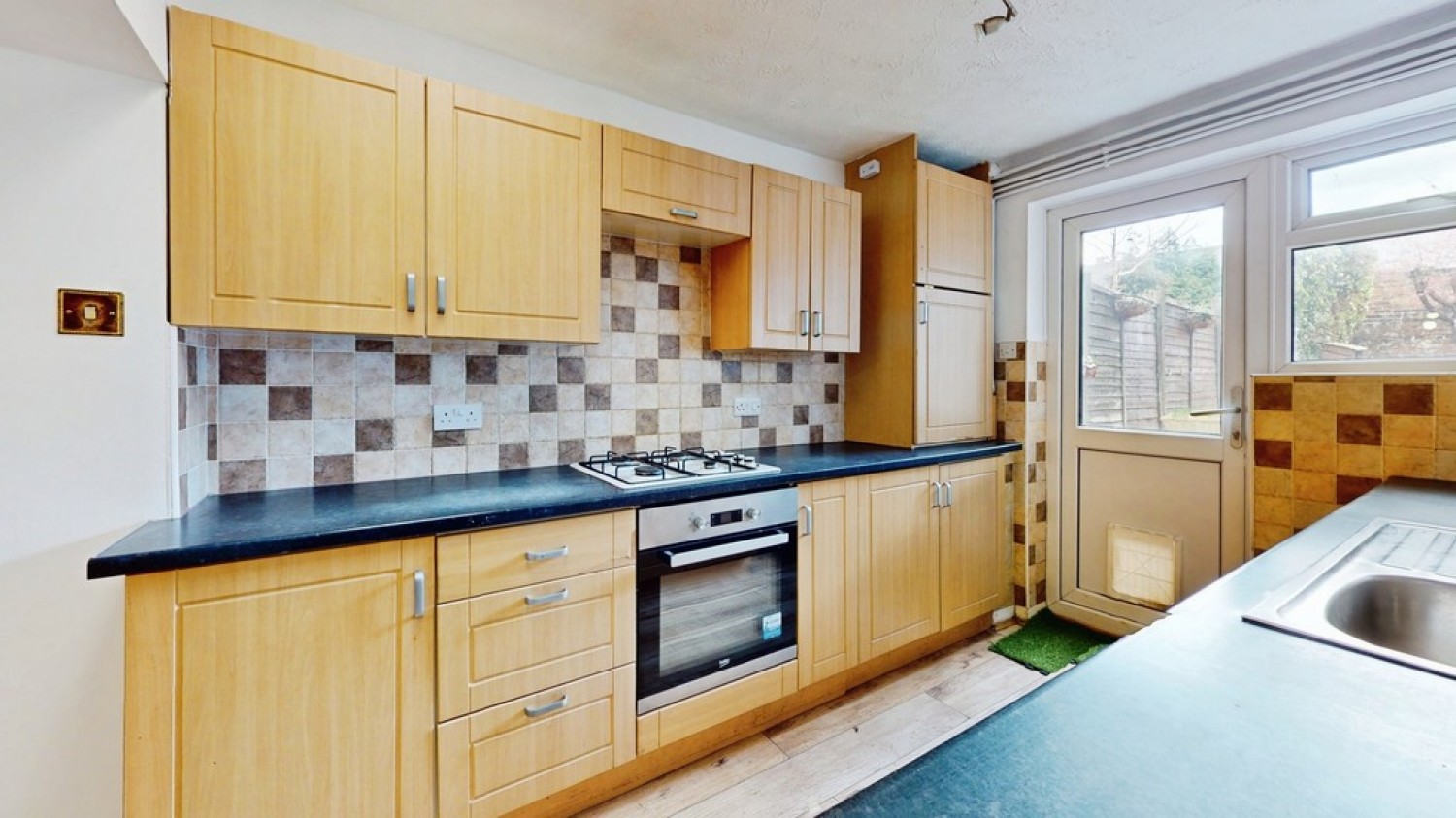 2 bedroom House for Sale Charles Street, Cheltenham, Gloucestershire