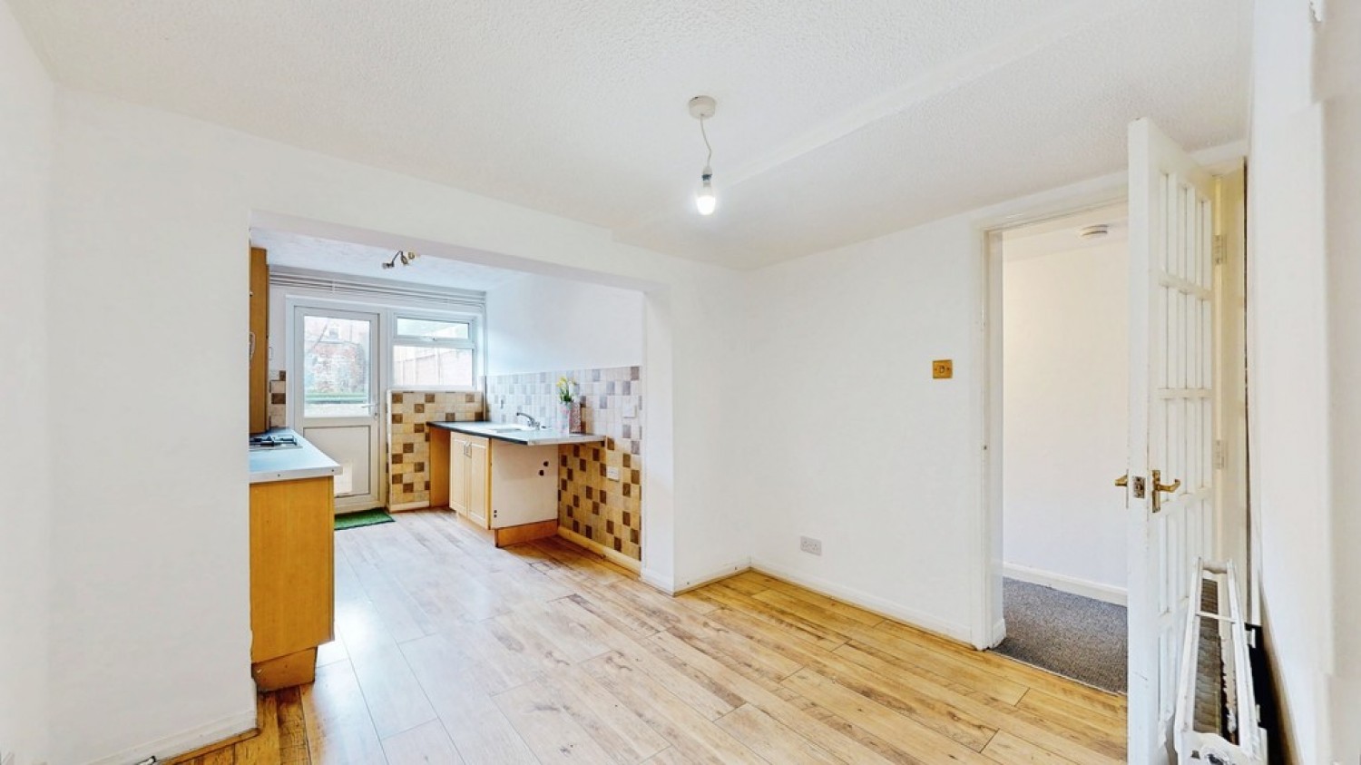 2 bedroom House for Sale Charles Street, Cheltenham, Gloucestershire