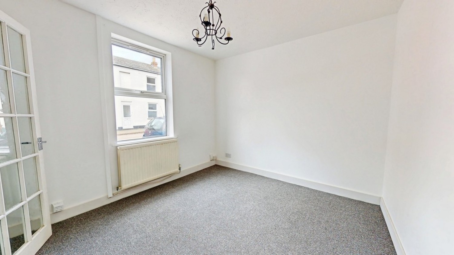 2 bedroom House for Sale Charles Street, Cheltenham, Gloucestershire