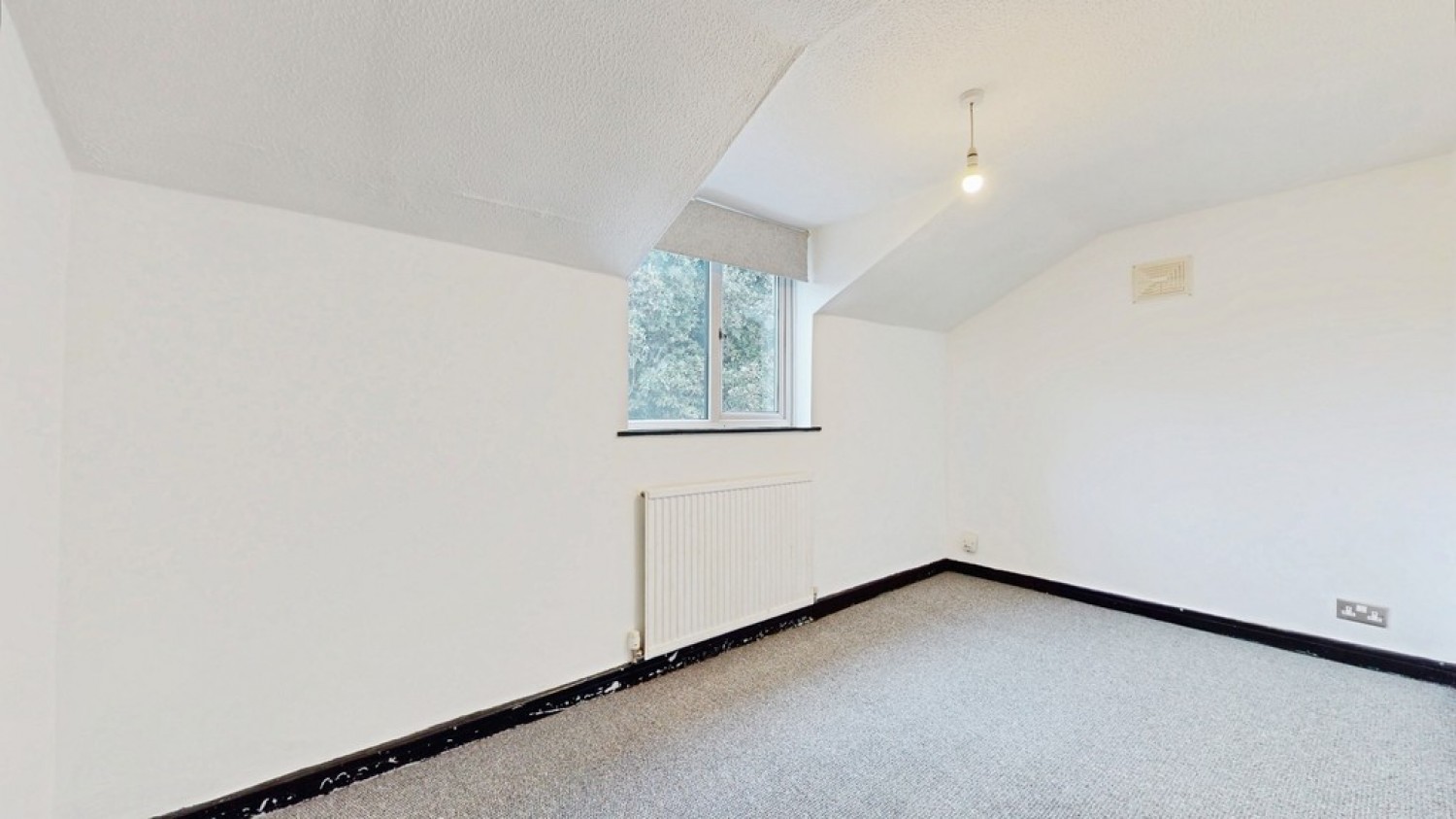 2 bedroom House for Sale Charles Street, Cheltenham, Gloucestershire