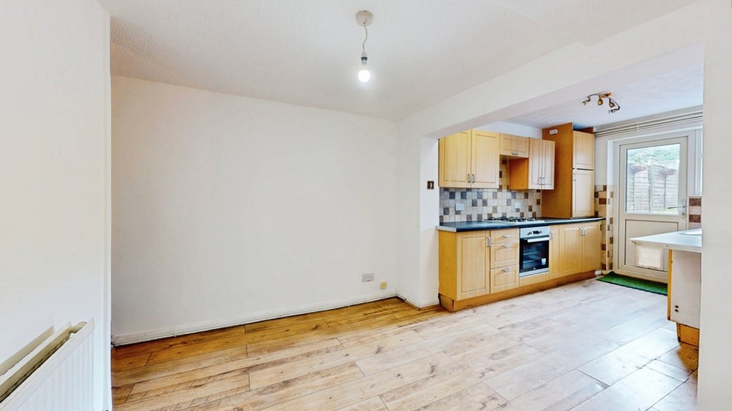 2 bedroom House for Sale Charles Street, Cheltenham, Gloucestershire